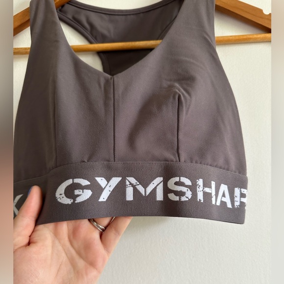 Gymshark Gray Elastic Band Stretch Mesh Back Athletic Sports Bra size Small EUC - Picture 3 of 7